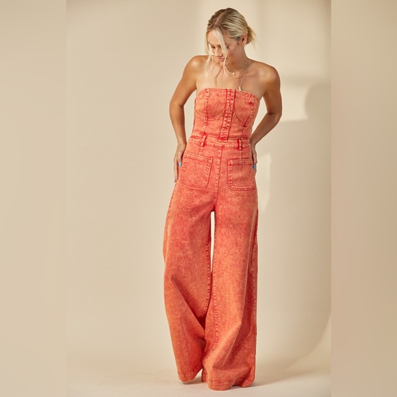 🔥 Red Orange Strapless Mineral Wash Denim Jumpsuit – Western Boho Festival Vibe - Picture 6 of 6